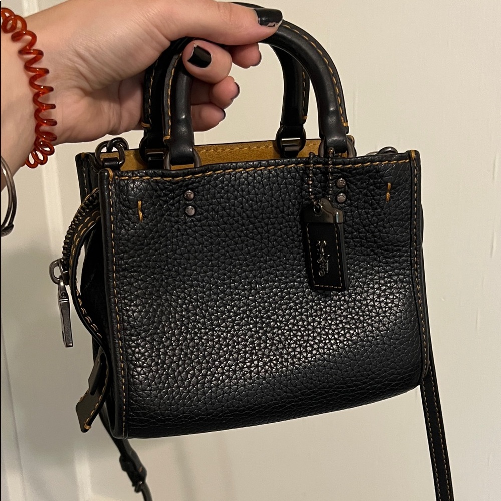 Coach rogue 17 black with black hardware